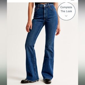 Abercrombie & Fitch Vintage High Rise Flare Curve Love Jeans, dark wash SIZE 28